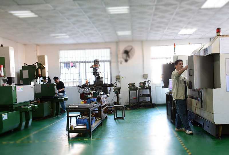 利勇安模房環(huán)境展示